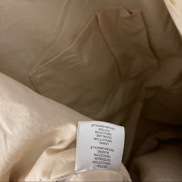 Travel Large tote Perfect for Vacation - Picture 6 of 6